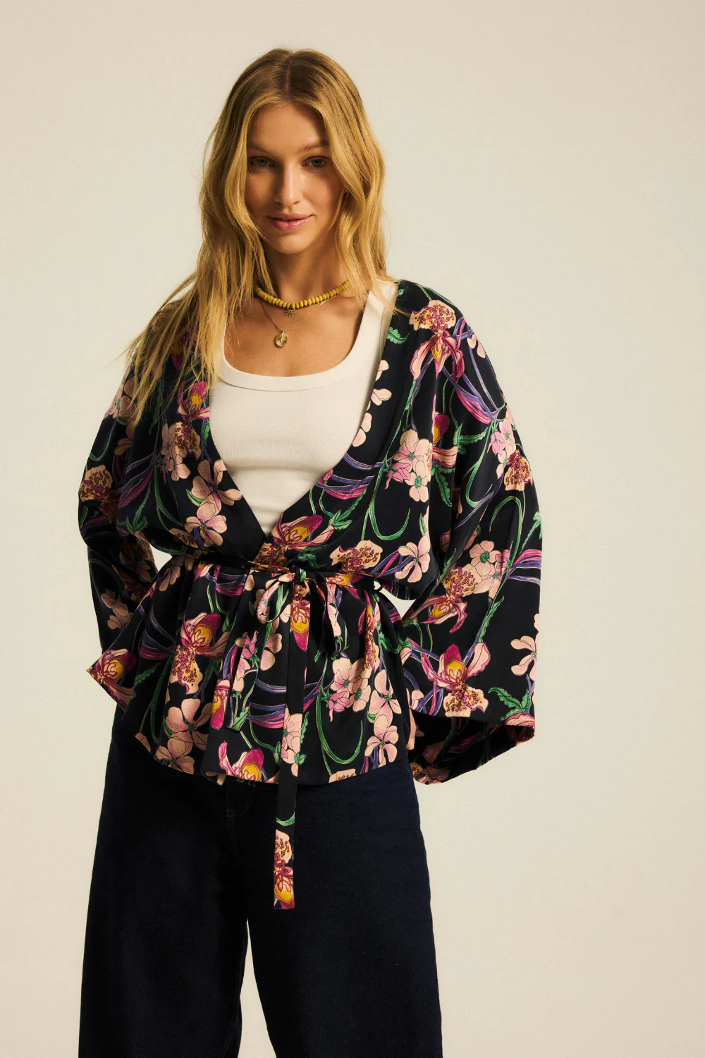 Koszula Kimonowa Bruna Dark Navy Bloom Print - Image 7