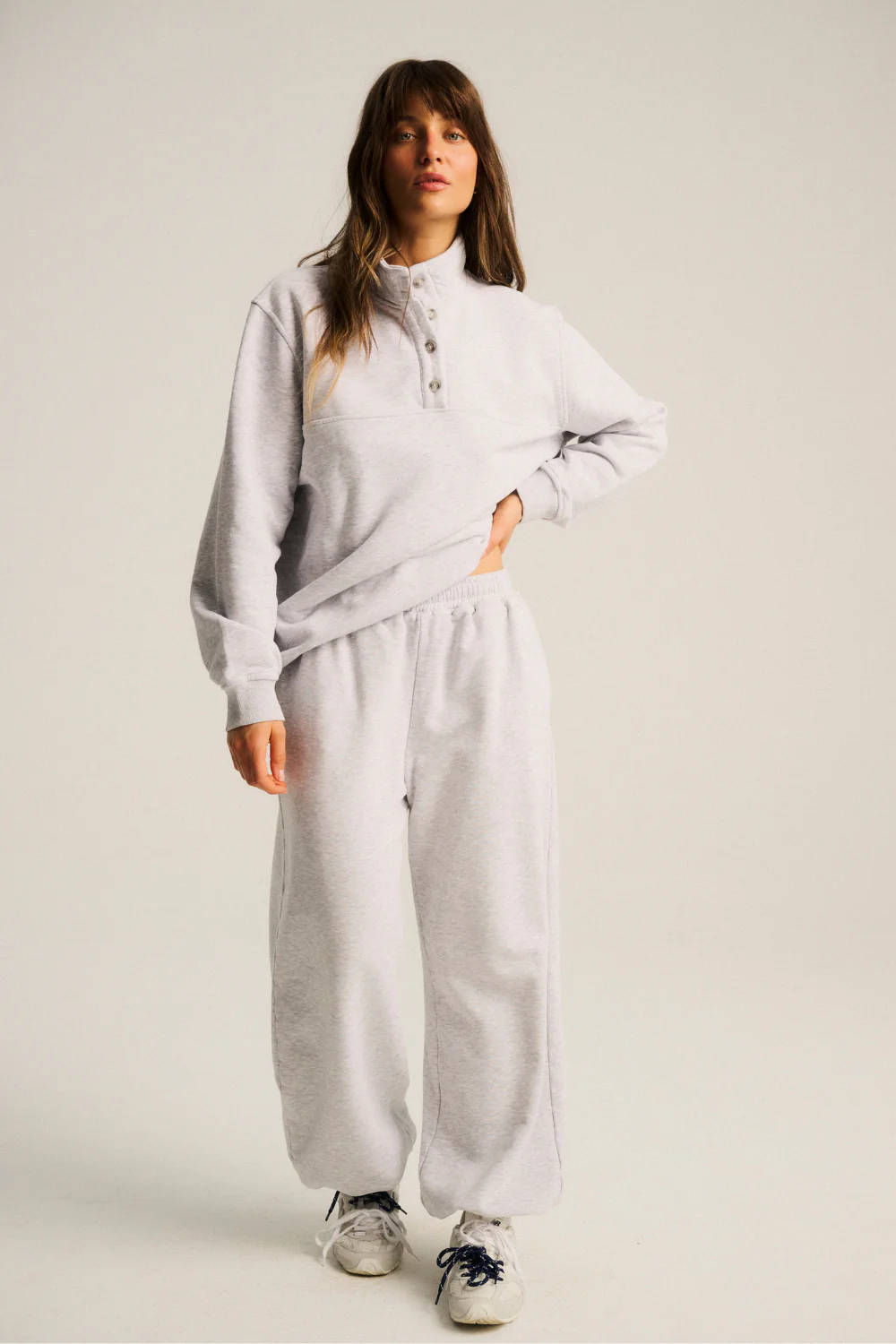 Spodnie Hill Light Grey Melange - Image 3