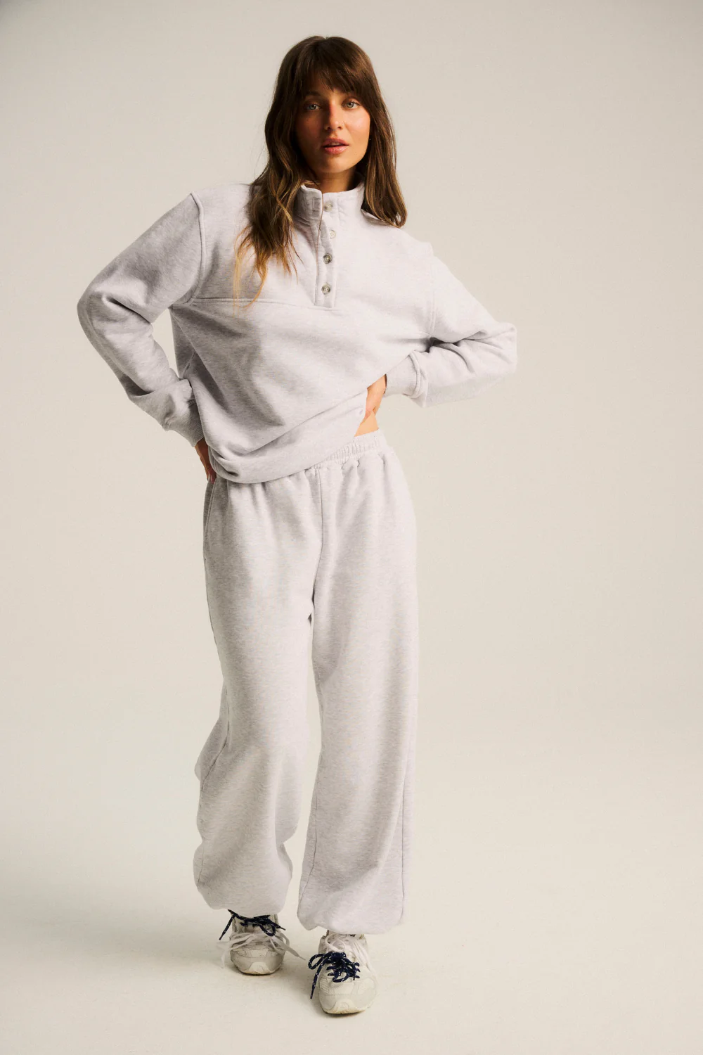 Spodnie Hill Light Grey Melange - Image 4