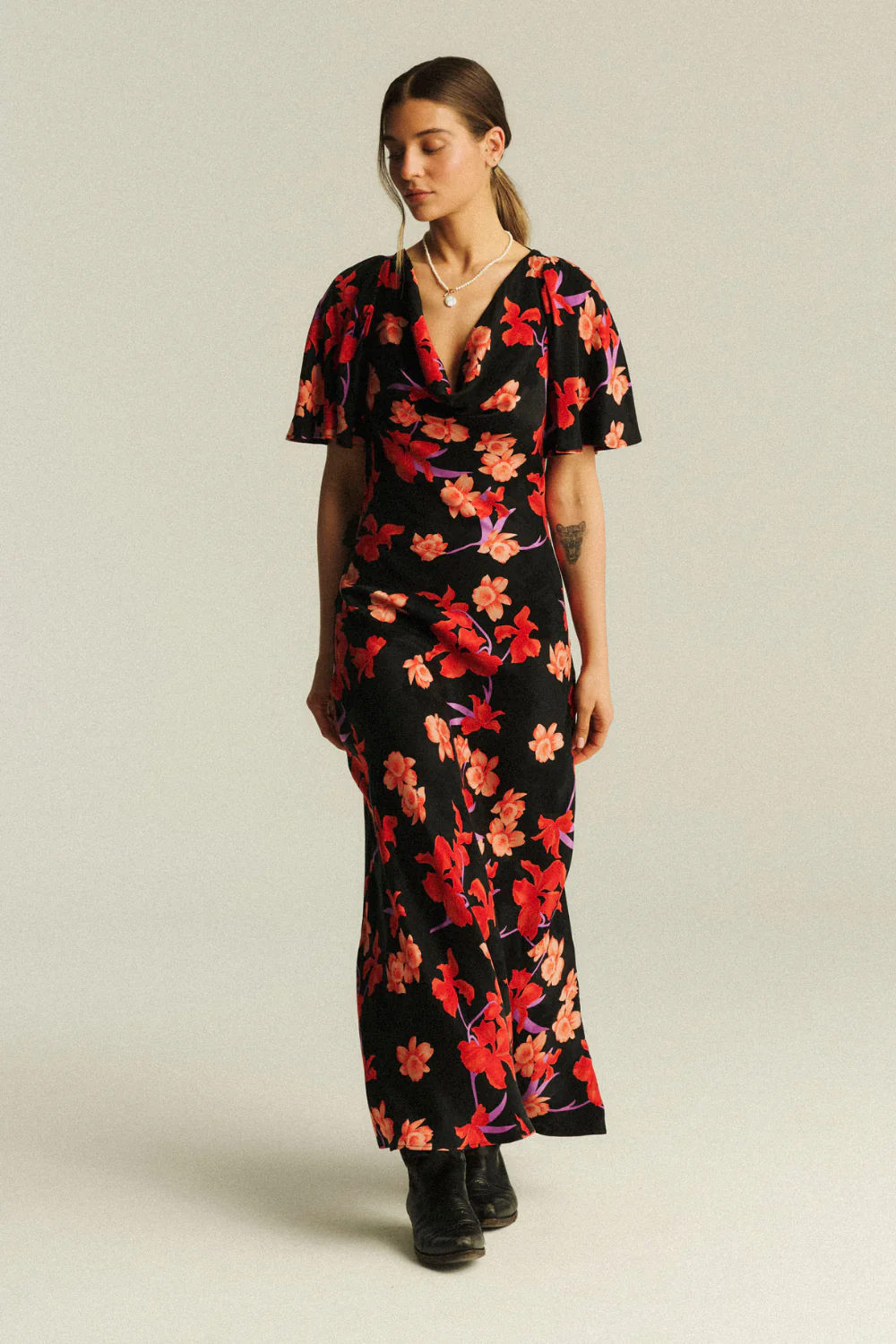 Sukienka Delphina Jacquard Lilies Print - Image 11