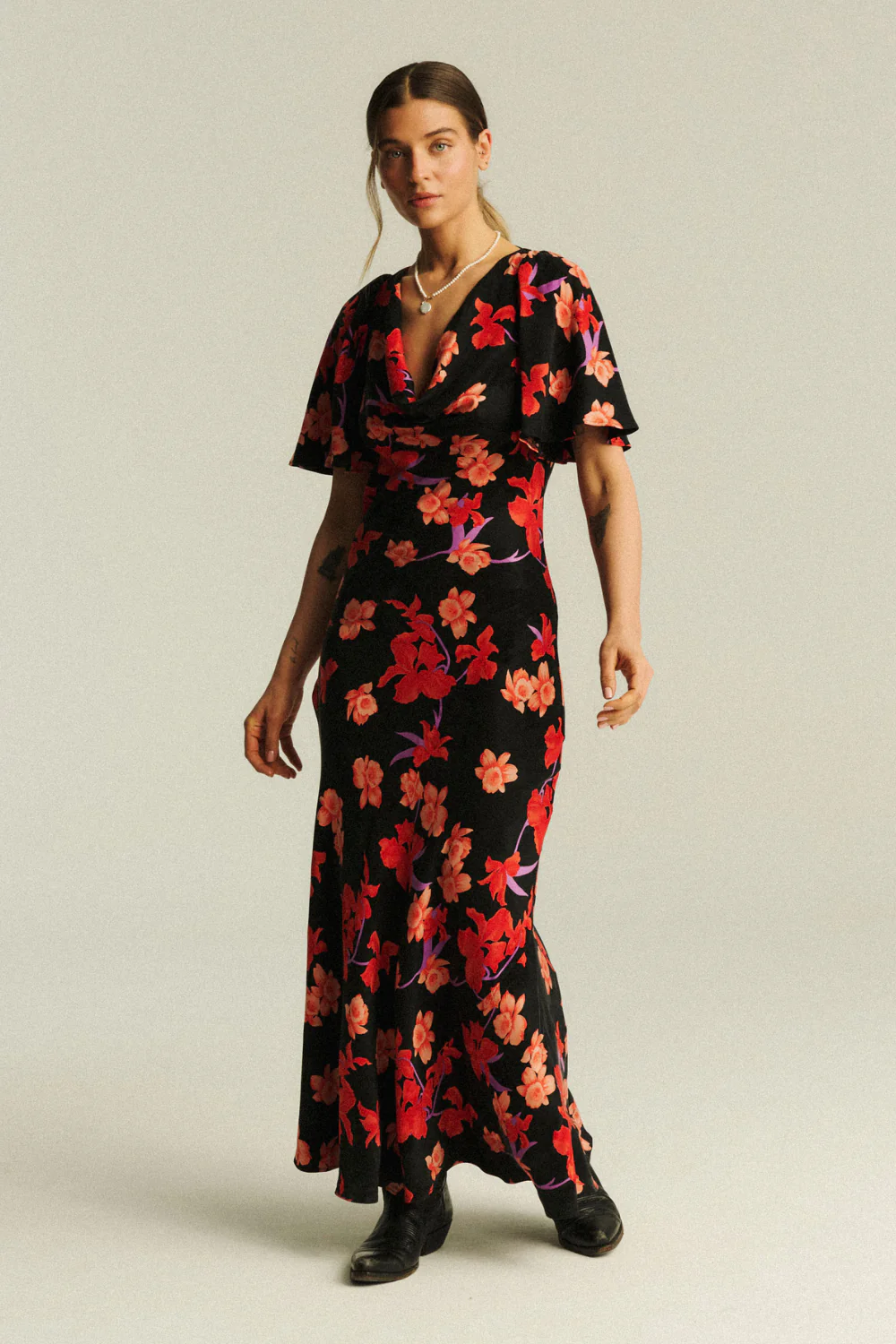 Sukienka Delphina Jacquard Lilies Print - Image 3